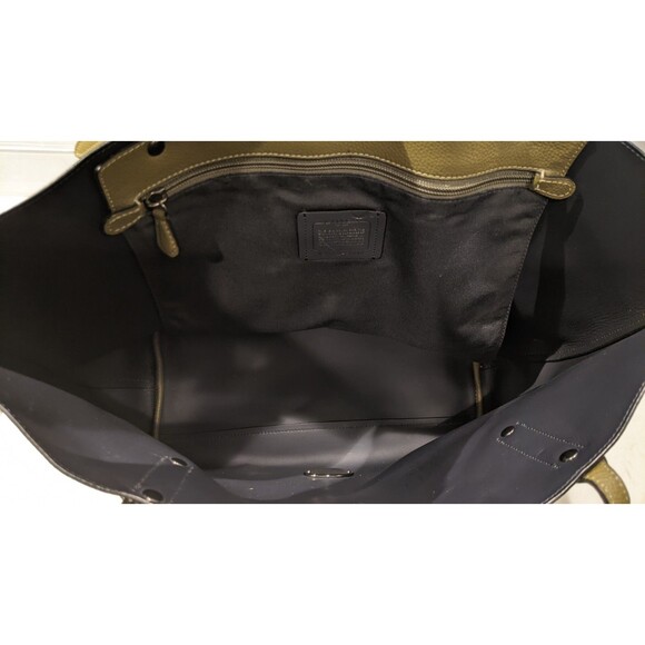 Coach Large Market Tote Pebbled Leather Army Green Turn Lock #F58849 EXCELLENT! - Picture 9 of 14